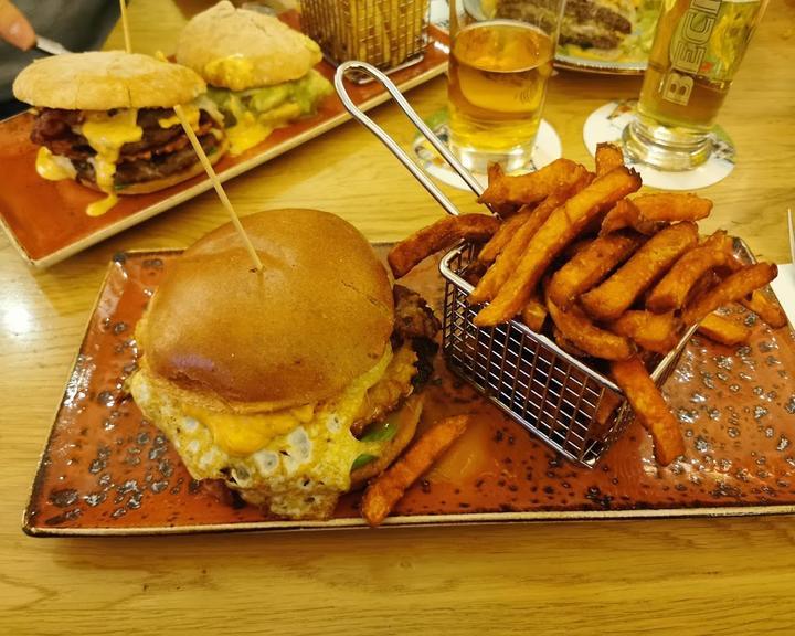 Rigg's Burger Restaurant